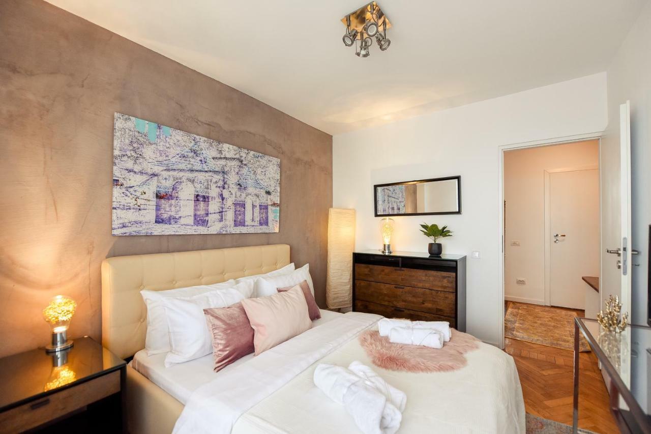 New - Elegant Duplex With Amazing View & Balcony - Homey Residence Бухарест Екстер'єр фото